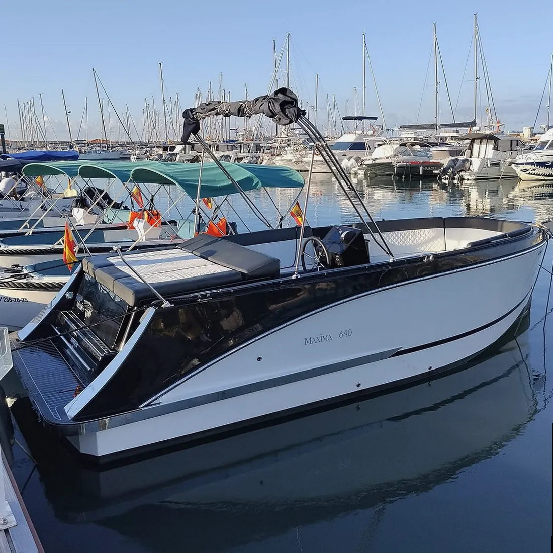 alquiler de barco sin licencia en Platja d'Aro, Cataluña
